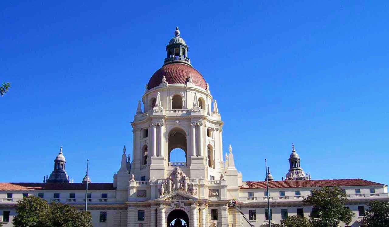 Pasadena City Hall - Awesome Travel Blog